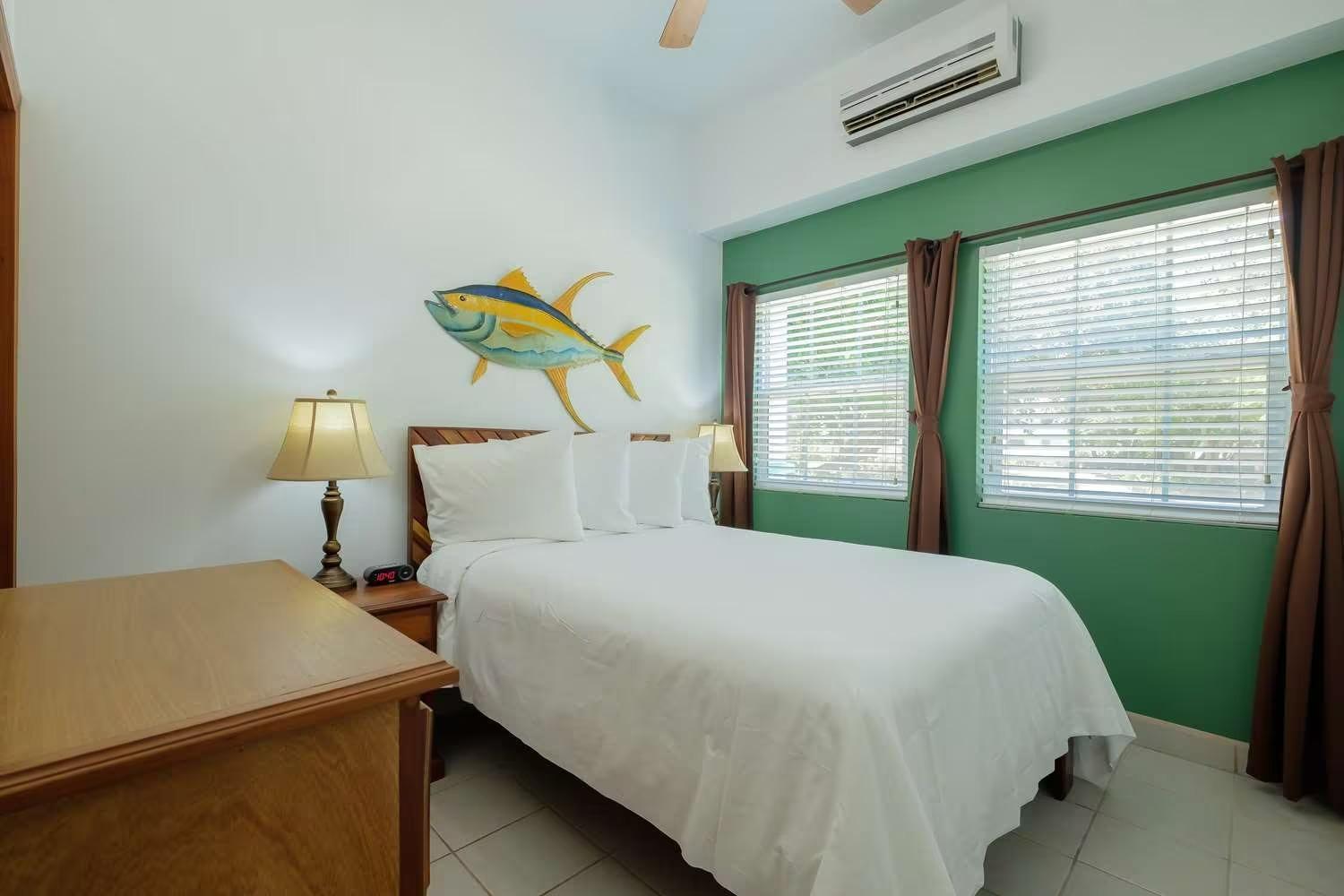 Best Western Grand Baymen Gardens San Pedro  Exterior foto